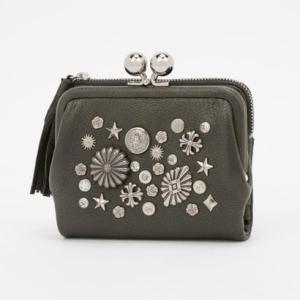 CAMPOMAGGI レザー 二つ折り財布 スタッズ イタリア製 ヴィンテージ 楽天市場】CAMPOMAGGI [カンポマッジ]アンティークスタッズコンパクト