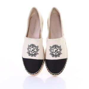 プロデュイ パルフェ PRODUIT PARFAIT  カラー.エスパドリーユ （アイボリー）