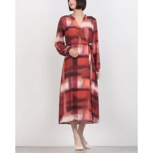 リナシメント RINASCIMENTO ぼかしチェックカシュクールロングワンピース （var.Rosso）の商品画像