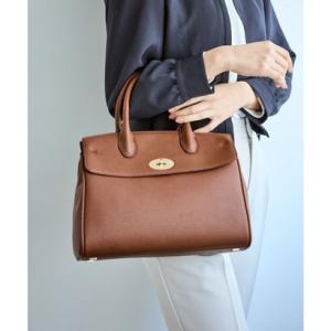 ロペピクニック パサージュ ROPE' PICNIC PASSAGE フラップデザイン2WAYハンドルミドルバッグ （キャメル系（26））