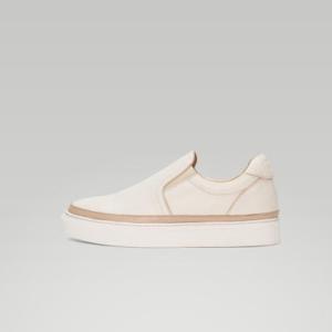 サヤ SAYA 3cm本革インヒールスリッポン （アイボリー）