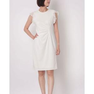 シェルビー アンド パルマー Shelby & Palmer 【訳あり商品】ふんわりと透けるフリルスリーブと、ウエストのタックデザインがエレガント （