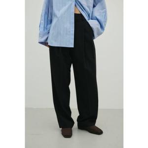 ベーシックツータックパンツ BLK