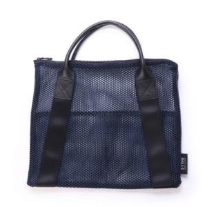 シング SYNG SQUARE TOTE (NYLON MESH) M （ネイビー）｜locondo-shopping