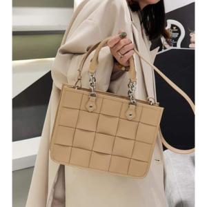 トミエコ Tomieco LEATHER トートバッグ 本革編み込み 2way仕様 スクエア （BEIGE）