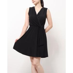 タハリバイアーサーエスドットレバイン Tahari by Arthur S. Levine シンプルブラックのお洒落カシュクールワンピース （ブラック