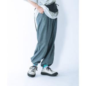 エカル EKAL 『UR TECH DRYLUXE』ハイツイストトラウザー （グレー系その他）