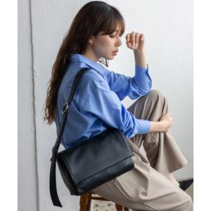 ヴィータフェリーチェ VitaFelice ワンショルダーボディバッグ （BLACK）