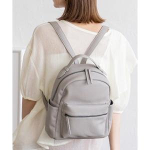 MARY QUANT（マリークヮント） ミニリュック 小物入れ 可愛いバッグ