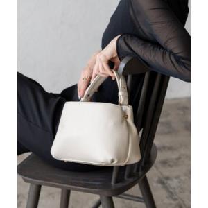 ヴィータフェリーチェ VitaFelice ワンハンドル2wayハンドバッグ （OFFWHITE）
