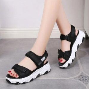 ゾエ ジェンコ Zoe Jenko 厚底スポーツサンダル 8060