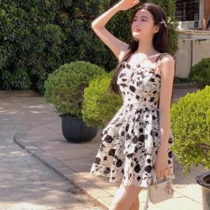 ゾエ ジェンコ Zoe Jenko フリル・リボン 総柄ミニワンピース 10380 （ブラックホワイト）