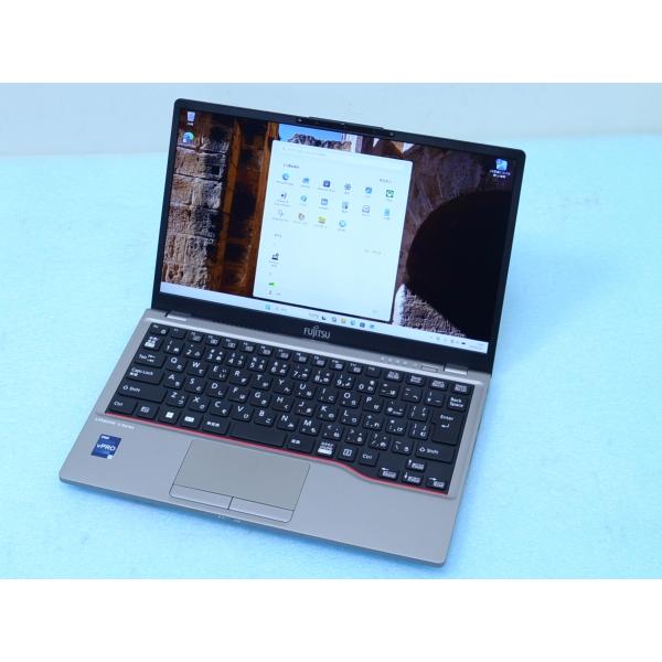 U7312/J Core i5-1250P 16GB 512GB Win11 富士通 LIFEBOO...