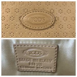 美品 TOD’S トッズ ベージュ ゴールド金...の詳細画像3