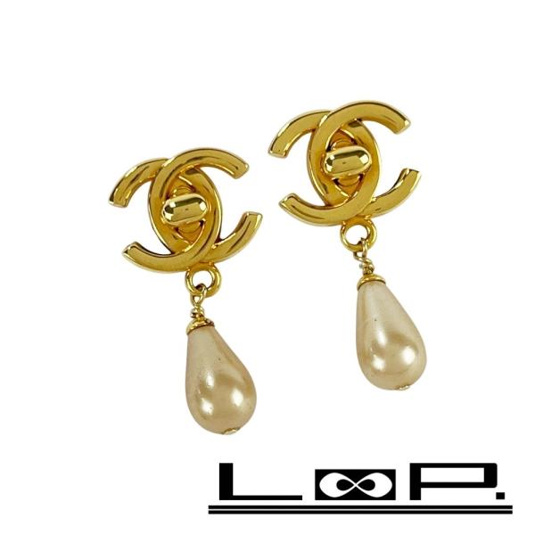 シャネル ■美品■ココマーク ターンロック フェイクパール イヤリング アクセサリー ゴールド GP...
