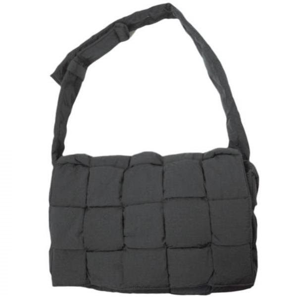 BOTTEGA VENETA ボッテガヴェネタ マキシ パデッド テック カセット イントレチャート...