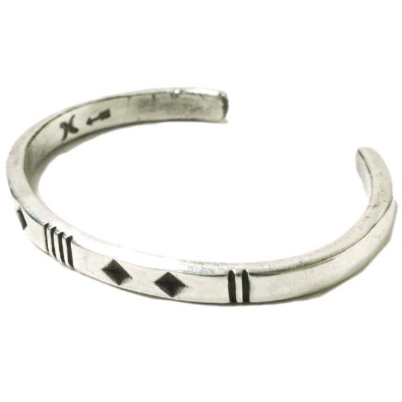 Cippy Crazy Horse シッピークレイジーホース NARROW LINED BANGLE...