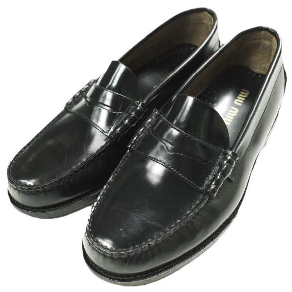 新品 MIU MIU ミュウミュウ ポルトガル製 ブラッシュドレザー ペニーローファー 2024年モ...