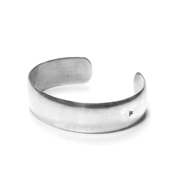トムウッド TOM WOOD The Cuff (S) シルバープレートバングル シルバー925 ア...