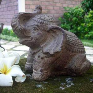 送料無料】ライオンの置物 シルバー : 群商 - 通販 - Yahoo!ショッピング