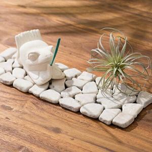 お静かに 顔マーク プレート 木製ドアサイン 丸型 直径9cm 彫刻