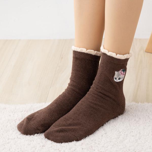 mofusand 苺刺繍 ベロアクルーソックス ブラウン 23-25cm レディース 靴下 モフサン...