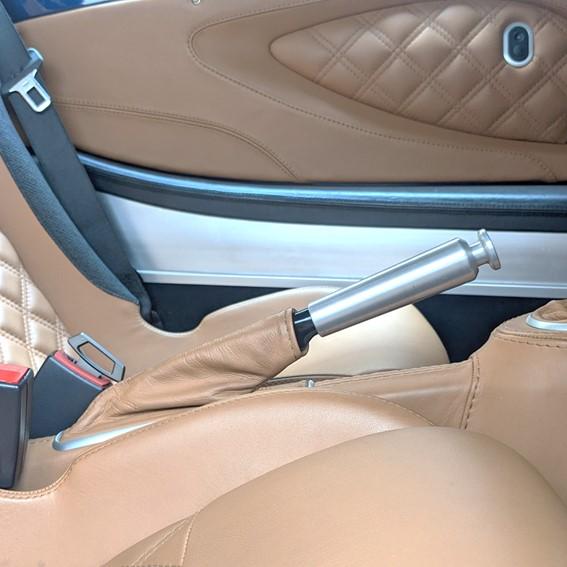 LOTUS ELISE/EXIGE　kt-s eng スピンターンノブ　＝ホワイト＝（ロータス　エリ...