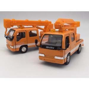 1/35 ISUZU エルフ トラック お得な2台セット オレンジ クレーン車＆高