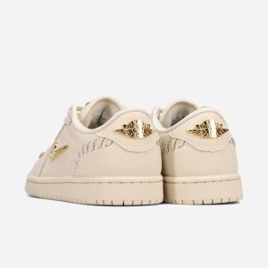 NIKE WMNS AIR JORDAN 1 ...の詳細画像2
