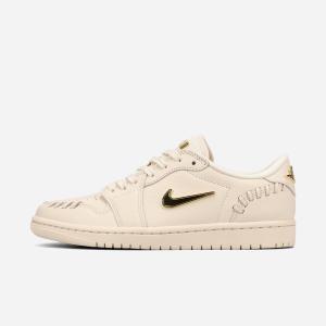 NIKE WMNS AIR JORDAN 1 ...の詳細画像3