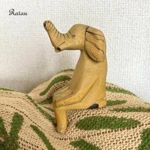 2006 置物 動物オブジェ お座りアニマル ガゼル 木彫り 手作り 天然木