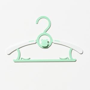 ★ Aタイプ×グリーン ★ ハンガー 調節可能 ...の商品画像