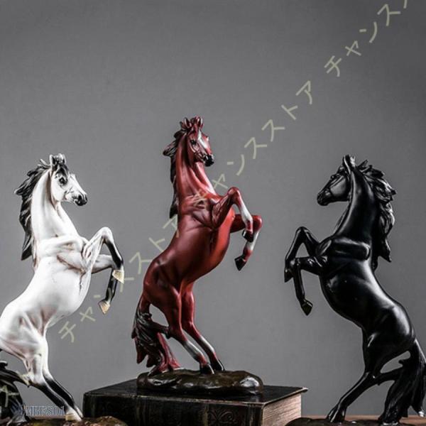 馬の置物 風水 部屋装飾品 ホームデコレーション 本物そっくり馬 樹脂工芸品 オシャレ 動物の置物 ...