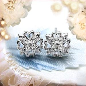 ダイヤモンドピアス【完全無色透明Fカラー・高級仕様】pt900 0.32ct