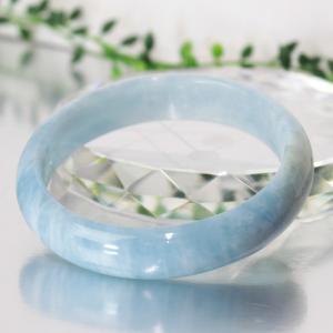 レディース 新品 天然 A級 ブレスレット 飄花玉 翡翠 バングル 陽緑