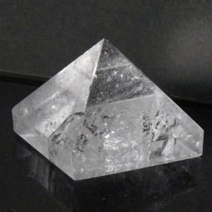 水晶 ピラミッド 原石 ラフ Pyramid 鉱物 石 クラスター Quartz クリスタル 魔除け 置物 浄化 天然石｜lulu-house