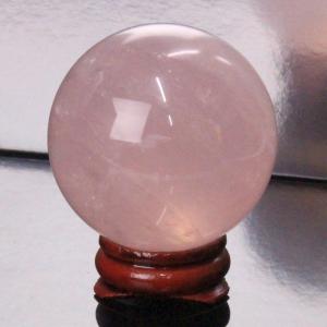 【一点物 48mm玉】 ローズクォーツ 丸玉 水晶玉 球体 原石 Ball 大玉 丸玉 玉 球 rose quartz 紅水晶 魔除け 置物 浄化用 お守り 天然石｜lulu-house