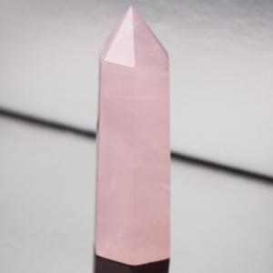 ローズクォーツ ポイント 【レア 1点物】 原石 置物 石 鉱物 Point 柱