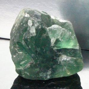 theory xyz エメラルド 原石 大型 置物 甲府研磨 宝石(鑑別書付) 889g