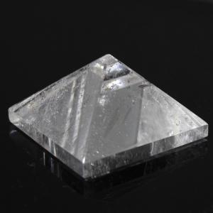水晶ピラミッド 大 ブラジル産 84mm Quartz 【一点物】 水晶 すい