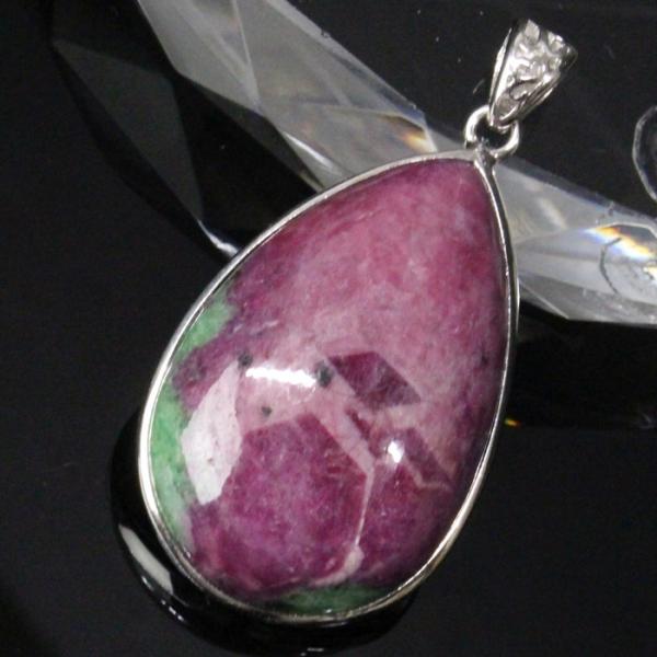 ルビーインゾイサイト ネックレス 【厳選 一点物】 ネックレス ペンダント ルビーインゾイサイトネッ...