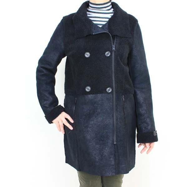 黒ボアコンビコート