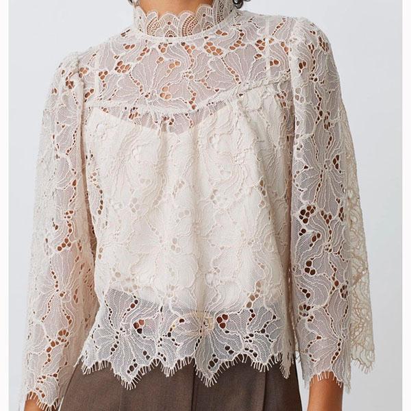 SUNCOO サンクー ベージュカットレースプルオーバー