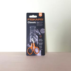 Fiskars フィスカース 先端が鋭い はさみ 10cm フィンランドの文房具です