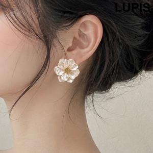 ピアス レディース フラワー パールカラー 上品 エレガント 華やか オケージョン ハレの日 韓国 韓国っぽ lupis ルピス