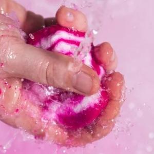 LUSH レッツ ゲット レディ トゥ クラン...の詳細画像3