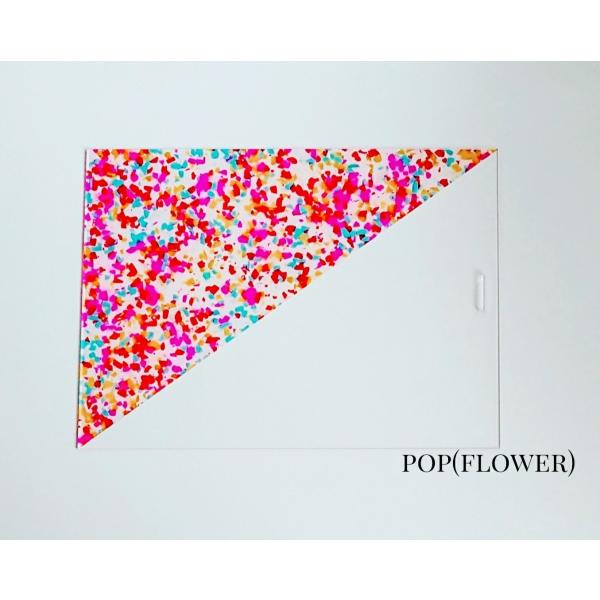 Ｌｕｓｔ　Ｃａｓｅ魅せる靴ケース　扉　ポップ　ラグジュアリー　セレブ　モダン　インテリアディスプレイ...