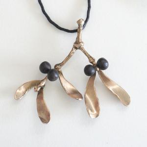 RENARD BIJOUX (レナードビジュー) タンポポのネックレス : ラブリ