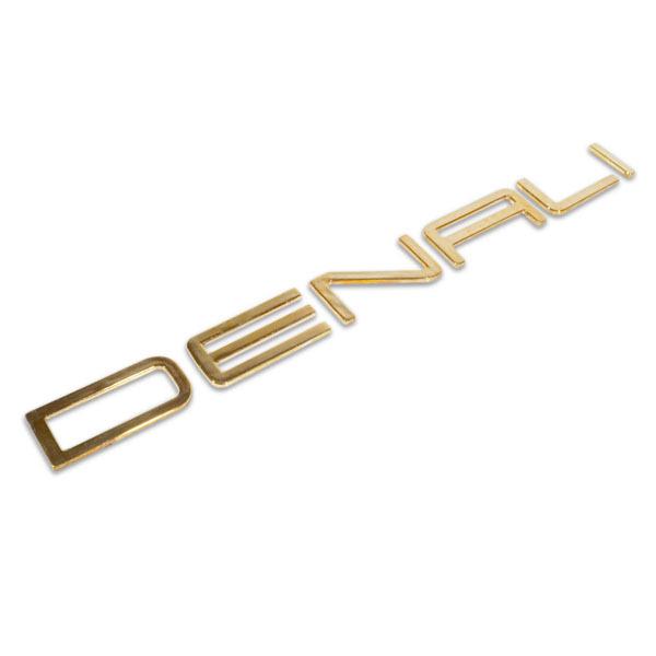 GMC ユーコンデナリ DENALI ゴールドエンブレム　250mm×23mm