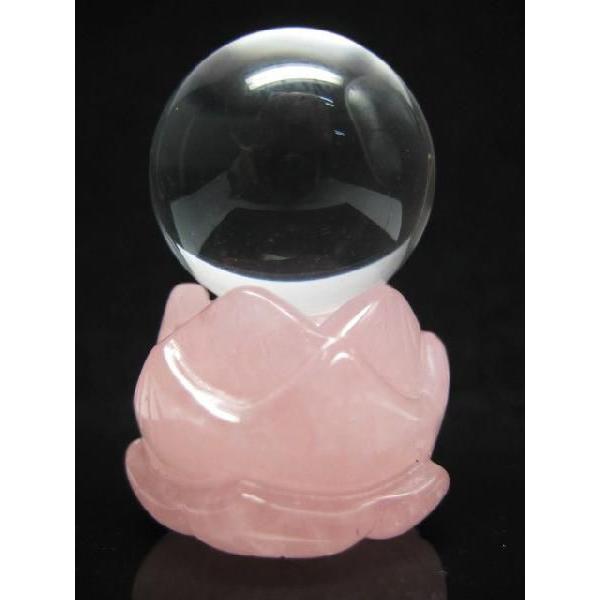 ローズクォーツ蓮花台　天然水晶玉　２８ミリ玉